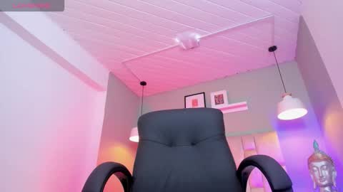 Lucy  online show from 02.25.26