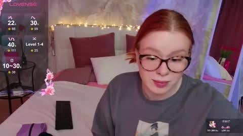 Snapshot of lucyhornydoll chatting on 03.09.26 Lucy online show from 03.09.26