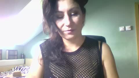 Snapshot of lucyhot6 chatting on 09.09.25 lucybylucy online show from 09.09.25