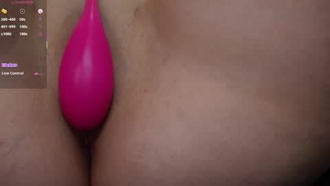 Snapshot of lucykitty_ chatting on 12.13.25 lucykitty_ online show from 12.13.25