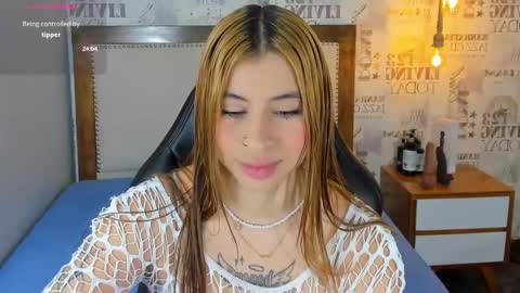 L U C Y  online show from 10.04.25