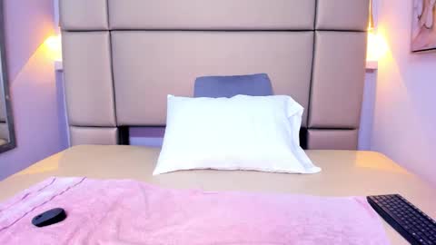 Lucy online show from 03.17.26