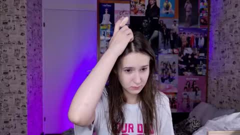 Lucy Rose online show from 11.24.25