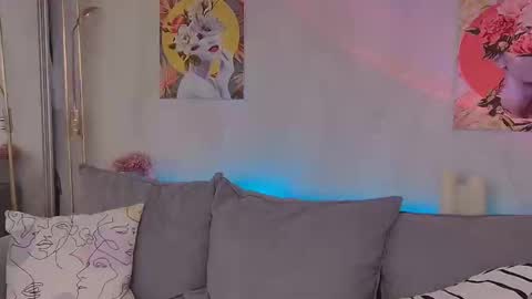 Lucy online show from 12.04.24