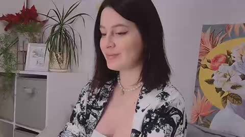 Lucy online show from 01.02.25