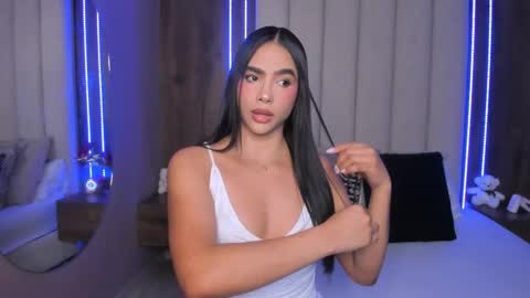 Lucy online show from 03.01.26