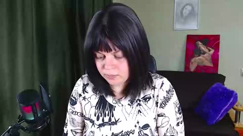 Call me Lucy online show from 09.26.25