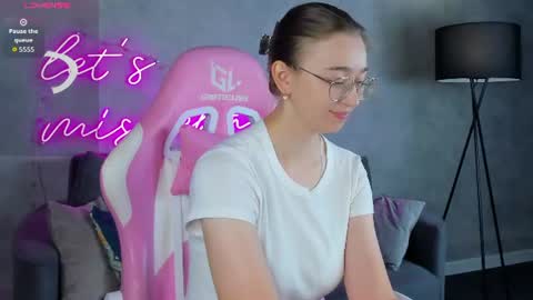 Lucy online show from 07.09.26