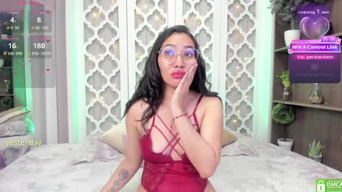 Lucy Liiu online show from 01.23.25