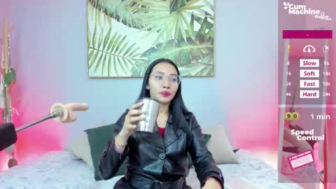 Lucy Liiu online show from 10.20.25