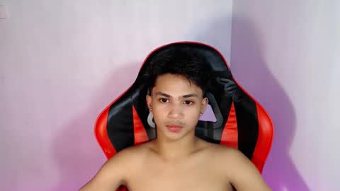 Snapshot of luda_69 chatting on 09.27.25 luda_69 online show from 09.27.25