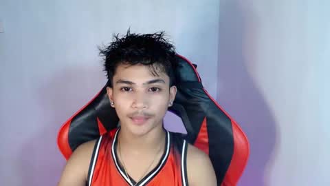 Snapshot of luda_69 chatting on 10.27.25 luda_69 online show from 10.27.25