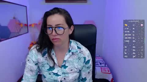 lui_fer01 online show from 10.13.25