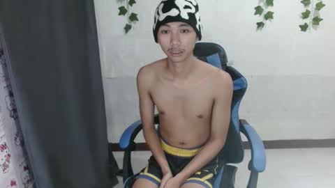 lui_the_fucker online show from 11.14.25