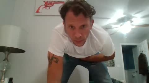 luiggii0904 online show from 12.14.24