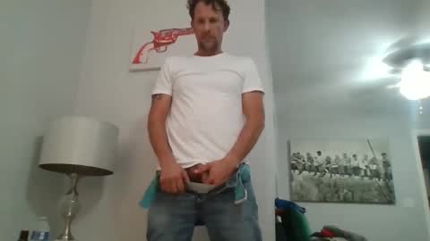 luiggii0904 online show from 12.20.24