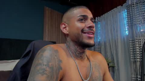 Luigi Vitale online show from 12.08.24