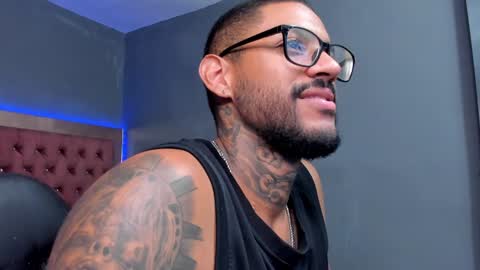 Luigi Vitale online show from 02.05.25