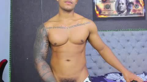 Luigi Independent model online show from 05.15.26