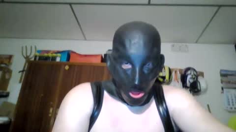 A slave to the mistress.. un esclavo para las amas dominantes. online show from 03.10.25