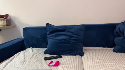 Snapshot of luis7777hui chatting on 12.03.25 Luis and Alina online show from 12.03.25