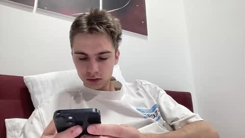 Luis online show from 10.22.25