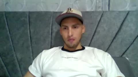 luis_vergon__ online show from 08.05.26