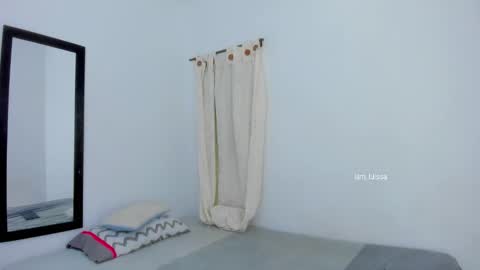 Snapshot of luisa_summer2 chatting on 02.15.26 Luisa Fernanda online show from 02.15.26