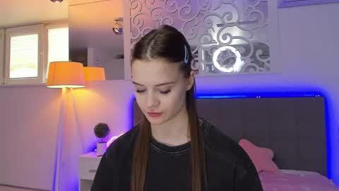 LuisaClover online show from 03.16.26