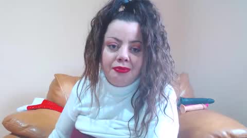 Cassie online show from 02.04.26