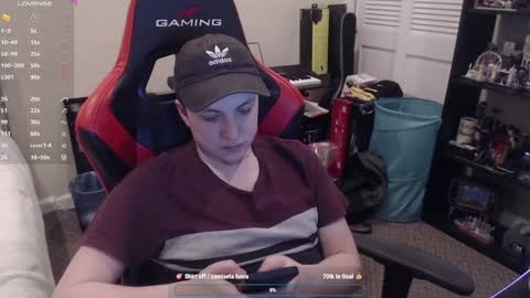 Luisdiaztube online show from 01.07.25