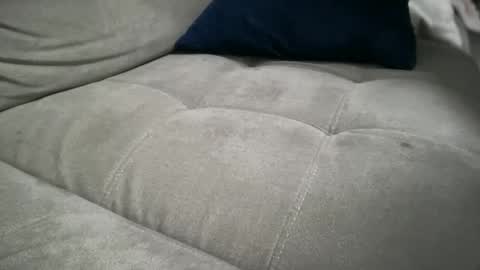Snapshot of luismi2104 chatting on 06.18.26 luismi2104 online show from 06.18.26