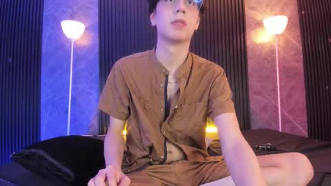 luixdust1 online show from 11.05.25