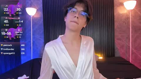 luixdust1 online show from 11.16.25