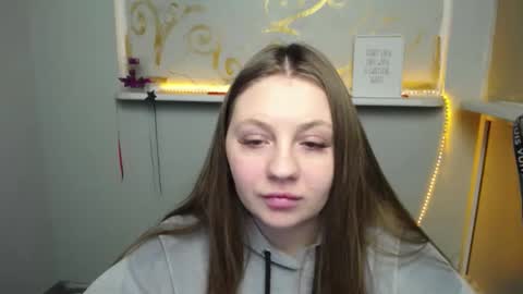 Luiza online show from 01.18.25