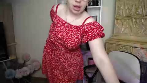 Snapshot of luizaheems_ chatting on 06.22.26 Luiza online show from 06.22.26