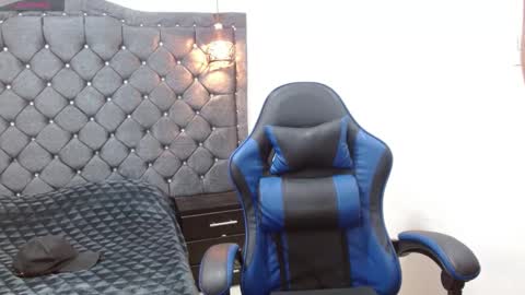 Snapshot of luka_big18 chatting on 02.26.26 Luka big18 online show from 02.26.26