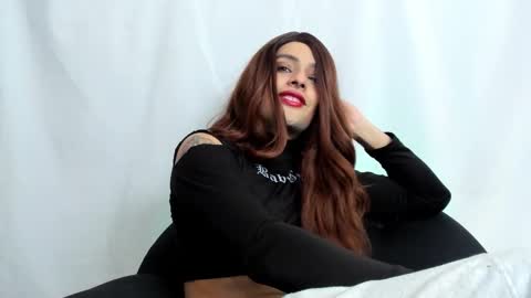 Snapshot of lukacastillo chatting on 11.11.25 Luka Castillo online show from 11.11.25