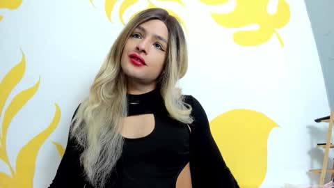 Snapshot of lukacastillo chatting on 11.20.25 Luka Castillo online show from 11.20.25