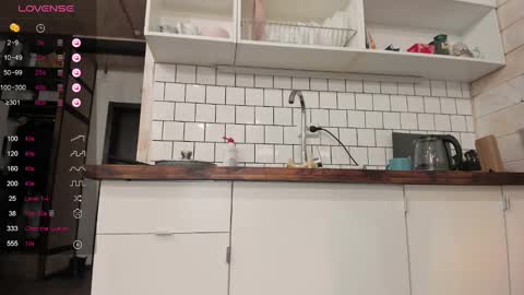 Snapshot of lukas_jena chatting on 02.20.25 Lukas jena online show from 02.20.25