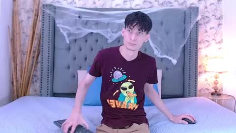 luke_carter online show from 10.13.25