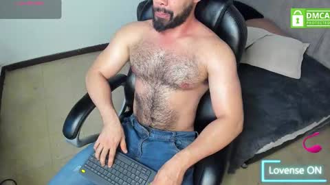 Snapshot of luke_diaz7 chatting on 11.14.25 luke diaz7 online show from 11.14.25