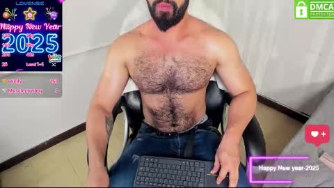 Snapshot of luke_diaz7 chatting on 12.23.25 luke diaz7 online show from 12.23.25