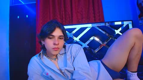 Snapshot of luke_howland chatting on 02.04.25 Luke online show from 02.04.25