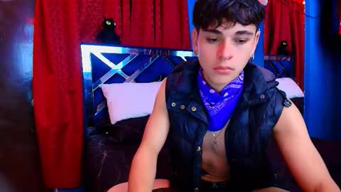 Snapshot of luke_howland chatting on 02.20.26 Luke online show from 02.20.26