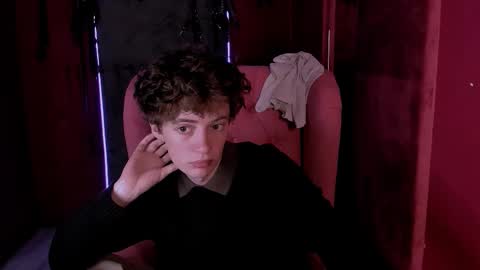 Snapshot of luke_sweet chatting on 02.11.26 Luke online show from 02.11.26