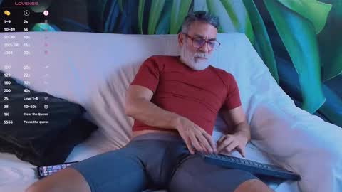 Luke Crews online show from 03.06.26