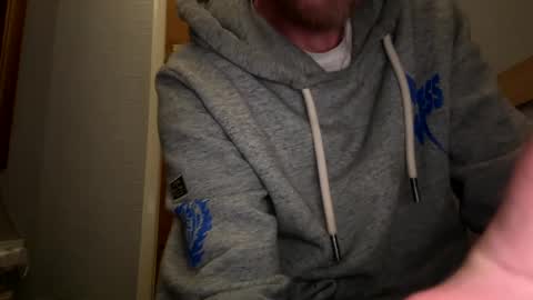 Snapshot of lukeeeeey96 chatting on 02.03.25 lukeeeeey96 online show from 02.03.25