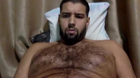 Snapshot of luksmen1 chatting on 03.10.25 lucifer online show from 03.10.25