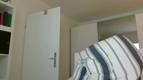 Snapshot of luley58 chatting on 02.12.25 luley58 online show from 02.12.25